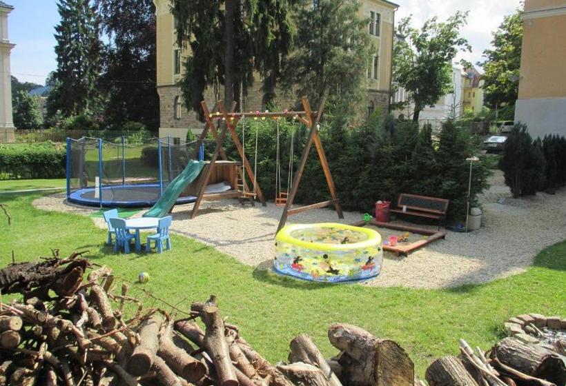 پانسیون Wellness Penzion U Muzea