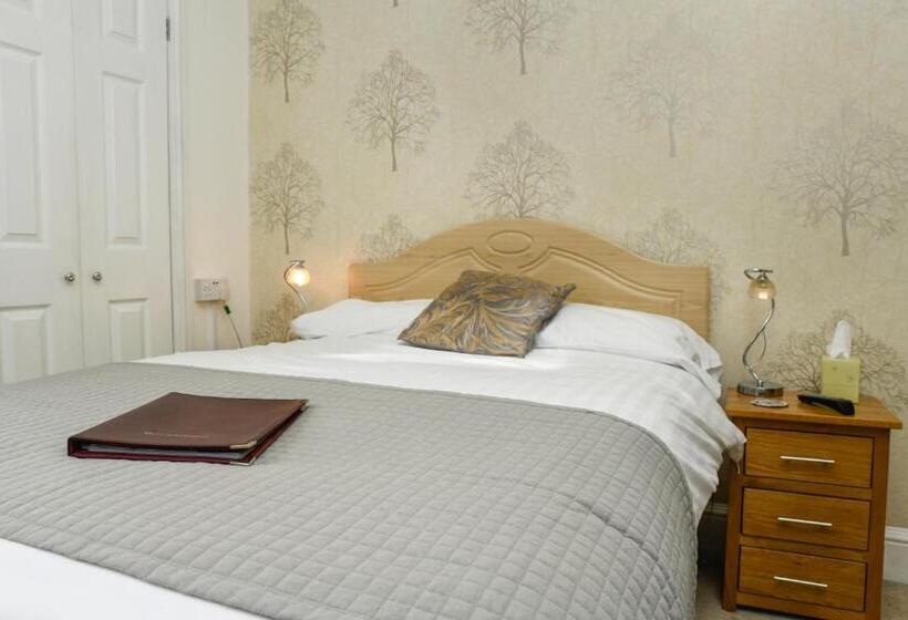 ペンション West View