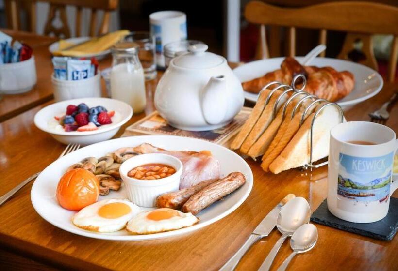 ペンション West View