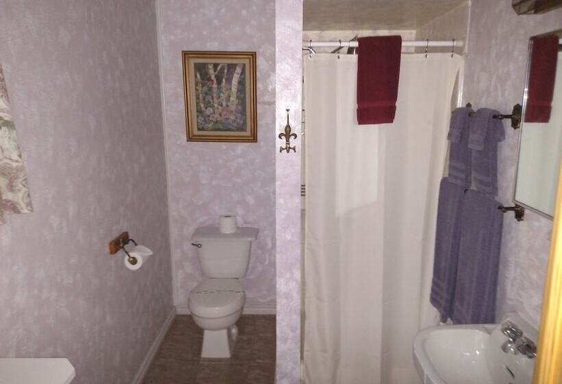 فندق صغير Buona Sera Inn