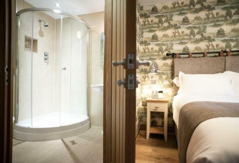 ユースホステル Cromwell Arms Country Pub With Rooms