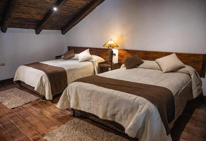 ユースホステル Hacienda Hostería Dos Chorreras