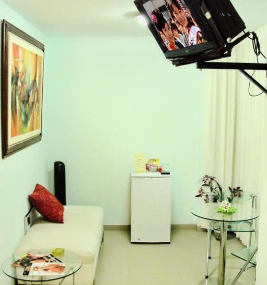 호스텔 Hikari Hostal