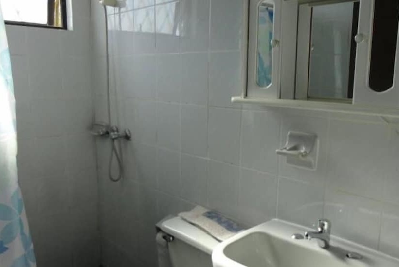 호스텔 Hostal Residencia Blest Gana