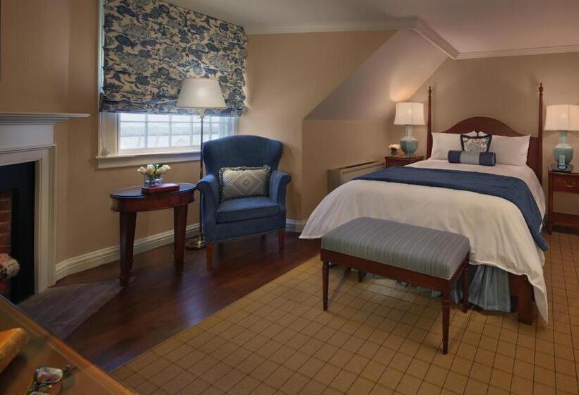 ユースホステル Inn On Boltwood