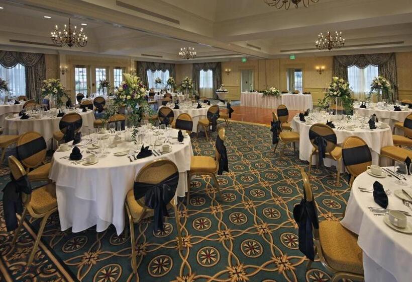 ユースホステル Inn On Boltwood