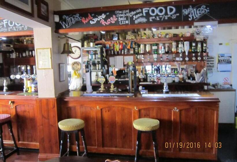 فندق صغير Queen Mary Inn