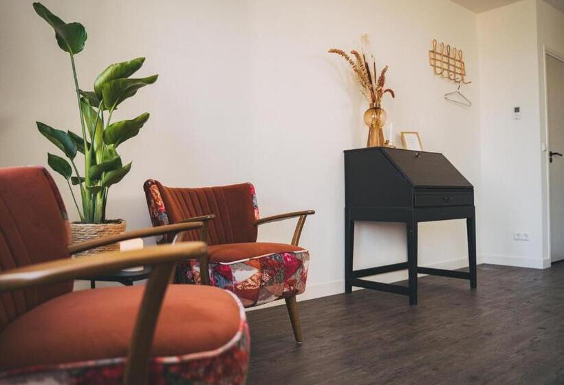 호스텔 Restaurant Sam