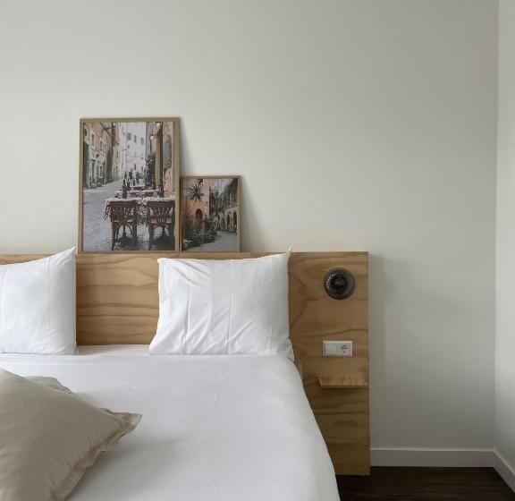 호스텔 Restaurant Sam