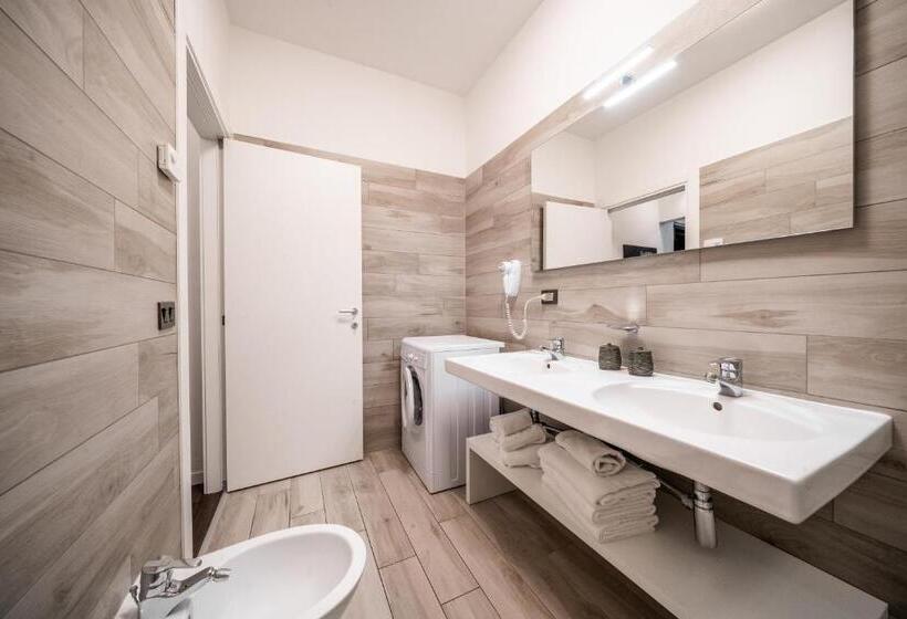 Appartamenti Vasco Renna Surf Center