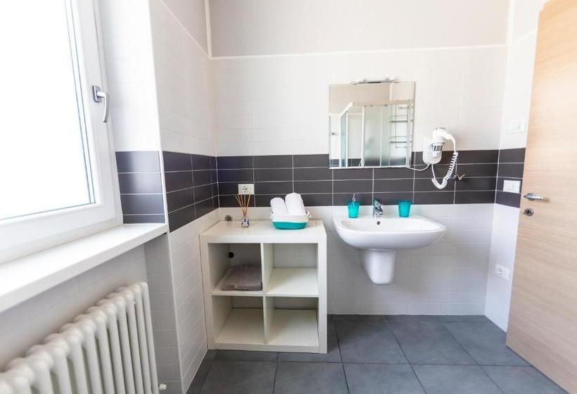 Ab&c Arco Bed And Camping