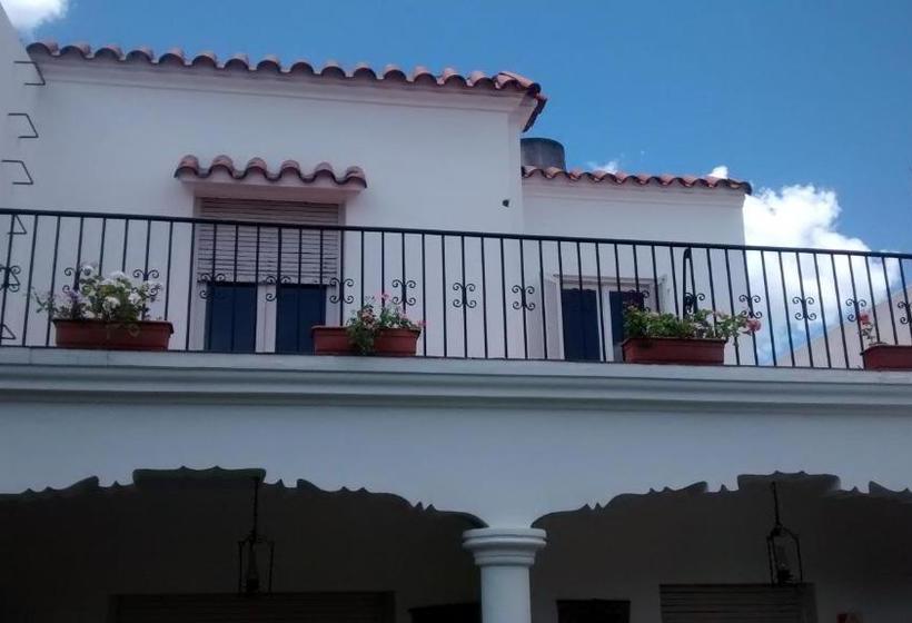 تختخواب و صبحانه Hostal Pueblo Andino