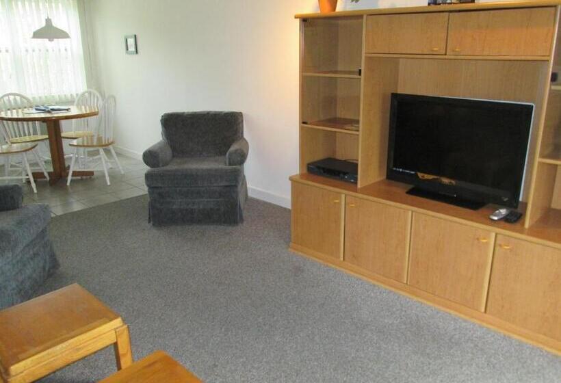 Eastwood At Provincetown