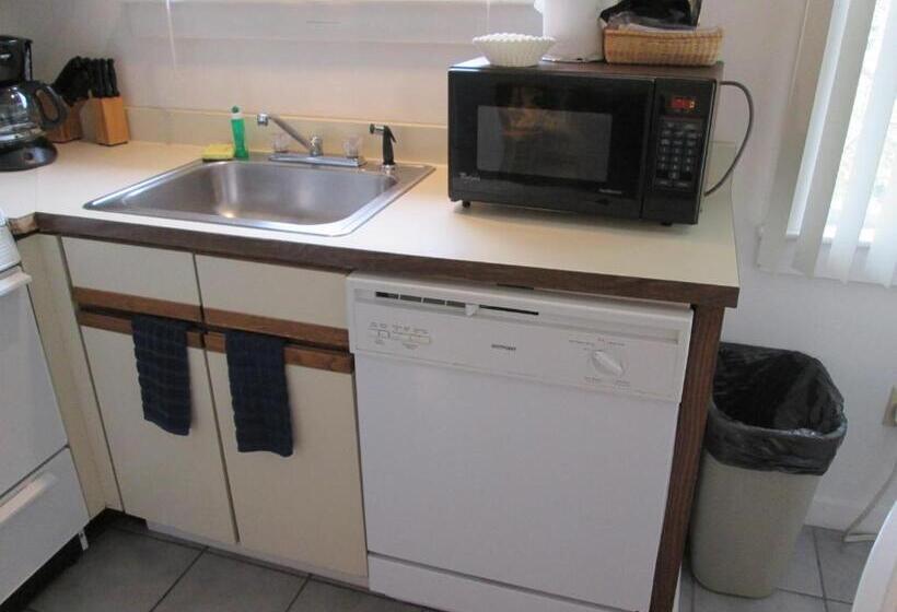 Eastwood At Provincetown