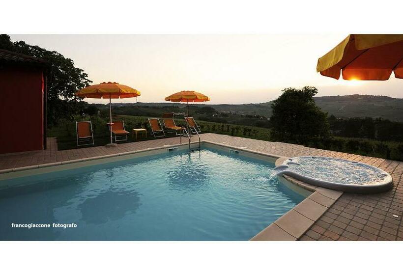 ホテル Agriturismo Bianconiglio