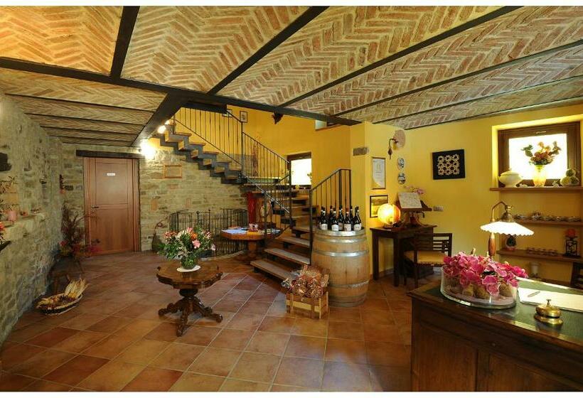 ホテル Agriturismo Bianconiglio