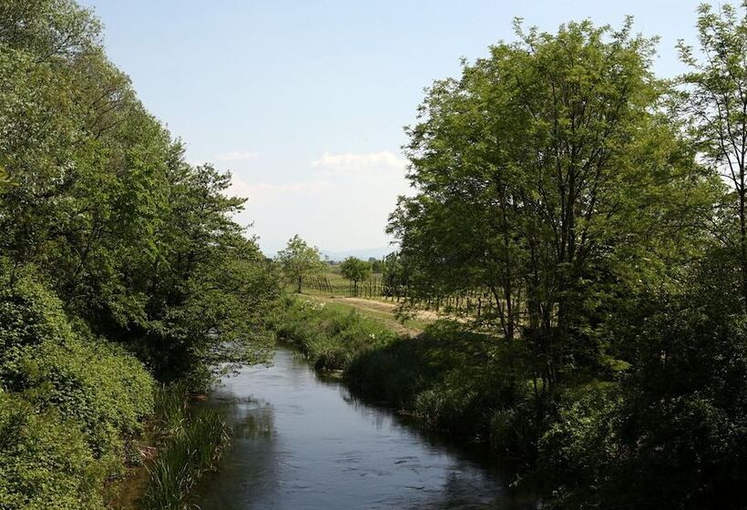 فندق Agriturismo La Rosta