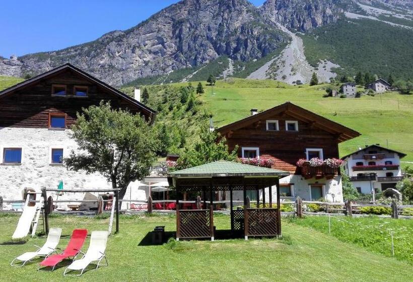 هتل Agriturismo Raethia