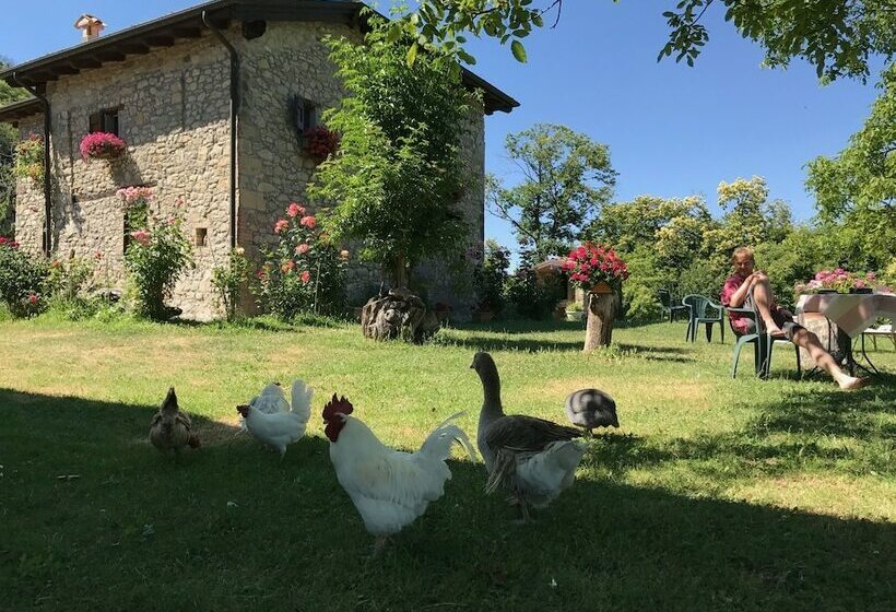 ホテル La Piana Dei Castagni