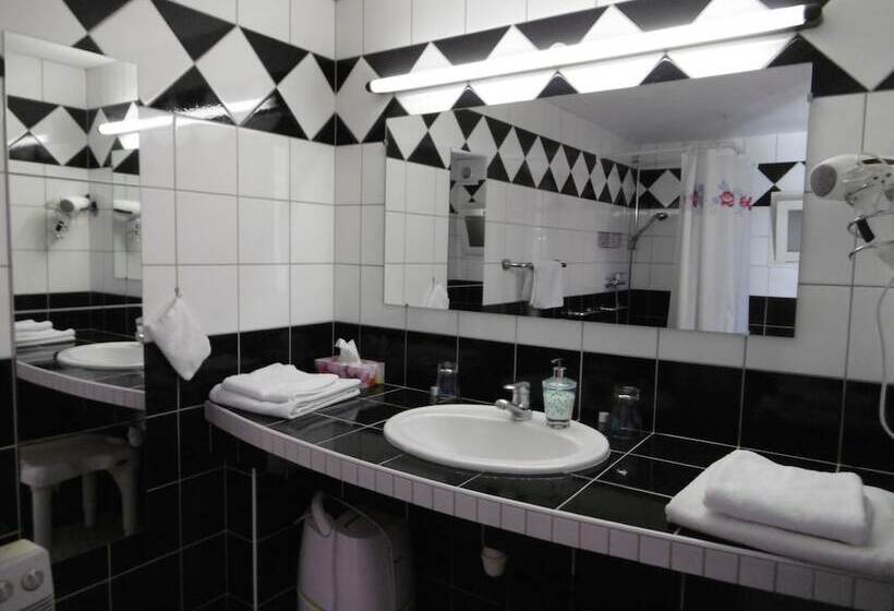 膳宿费 A L'arc En Ciel