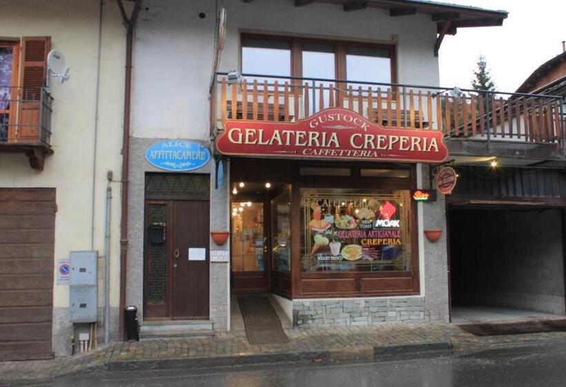 ペンション Alice Affittacamere