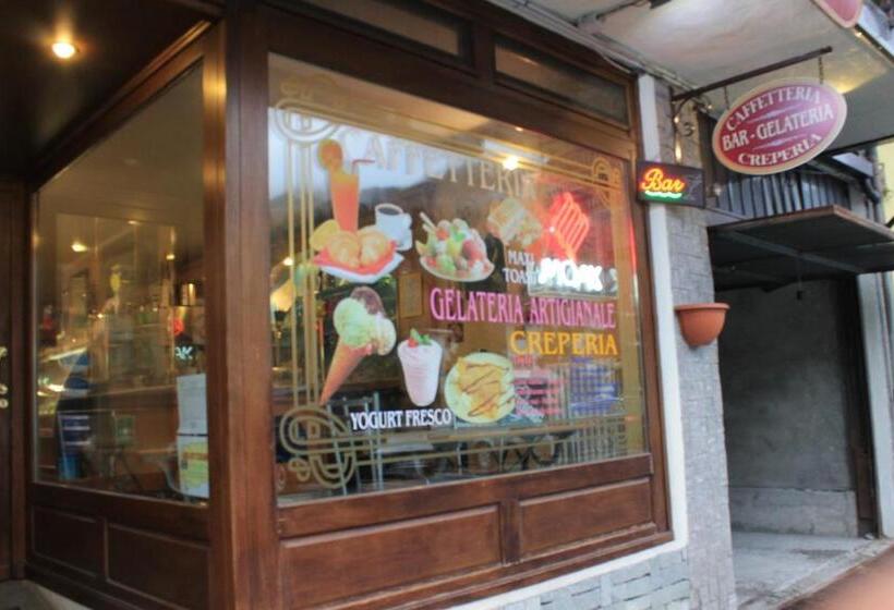 ペンション Alice Affittacamere