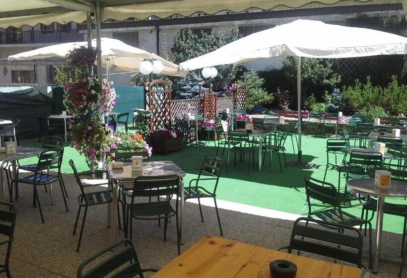 ペンション Alice Affittacamere