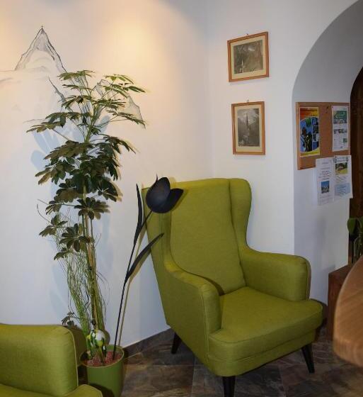 بنسيون Restaurant   Sonnblick