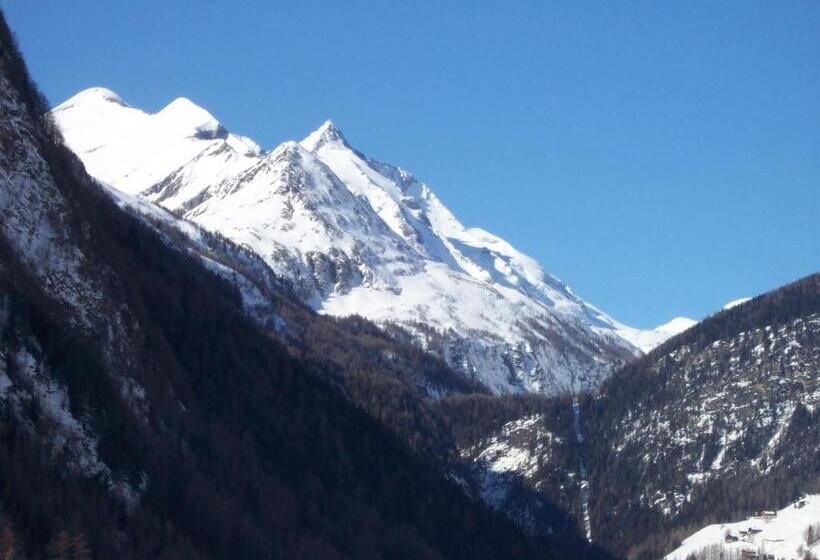 פנסיון Restaurant   Sonnblick