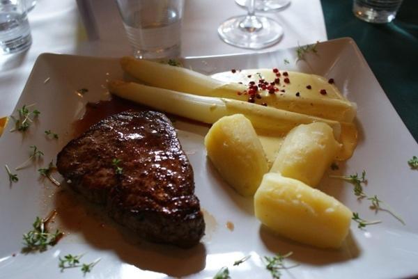 פנסיון Restaurant   Sonnblick