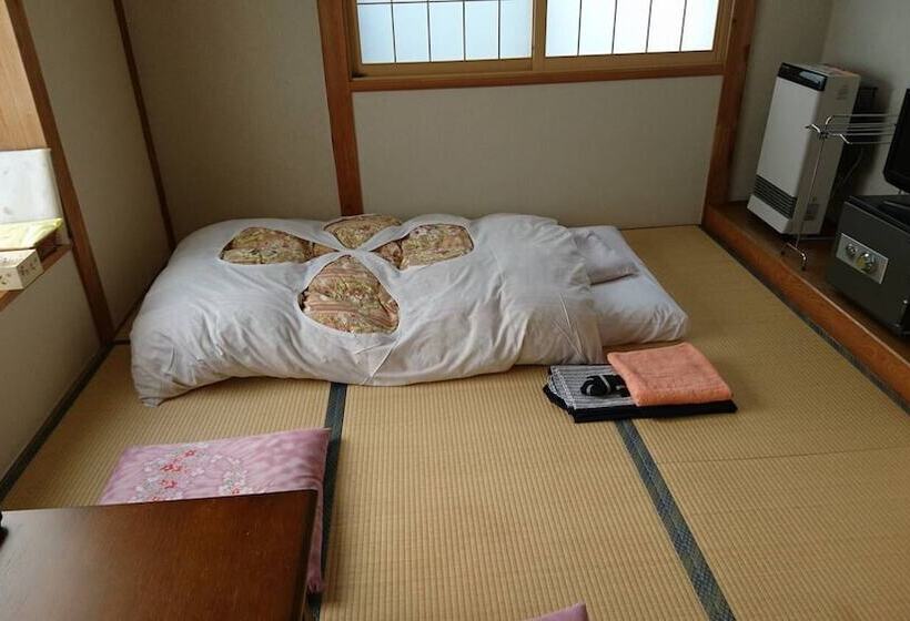 펜션 Apple Inn Takasaka