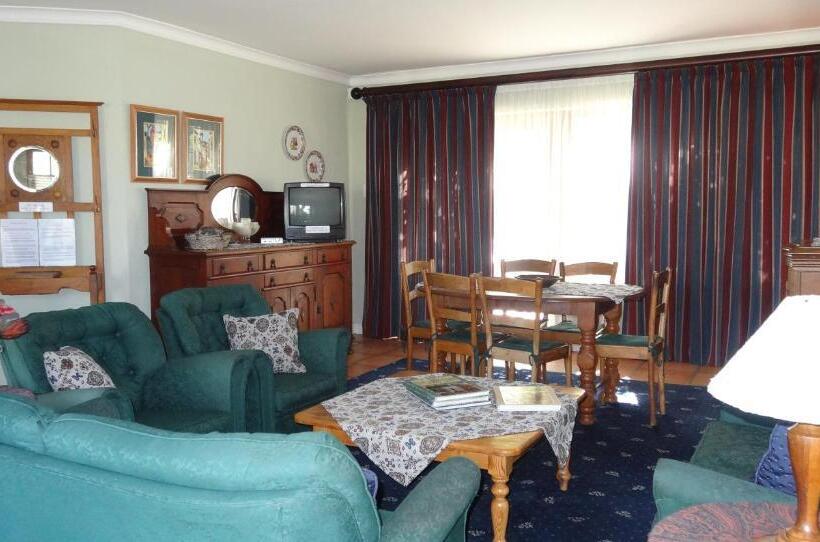 پانسیون Braeview Guest House