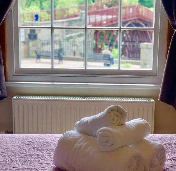 ペンション Bridge View Guest House