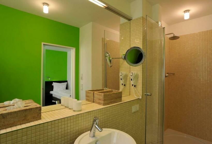 Пансион Cafe Elisabeth