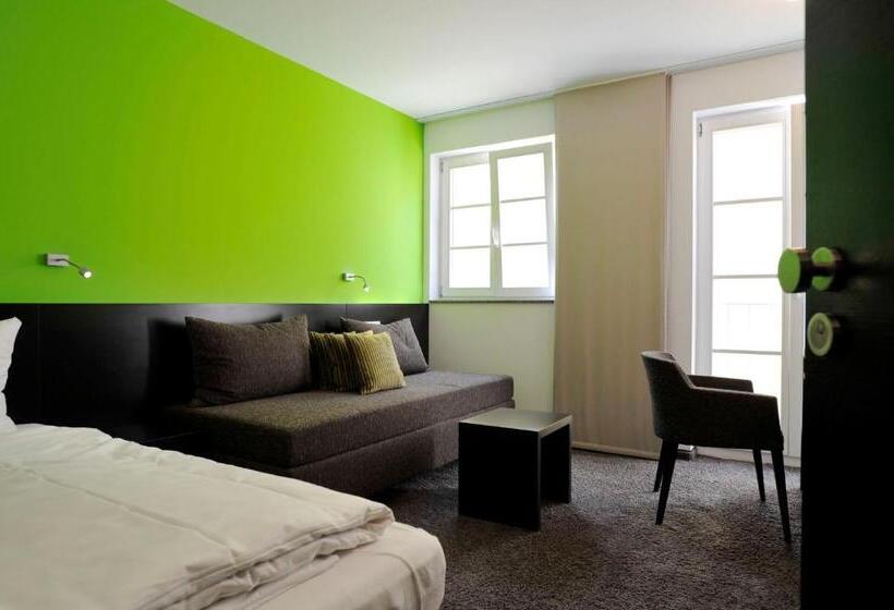 ペンション Cafe Elisabeth