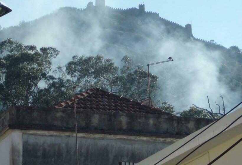 پانسیون Casa De Hospedes D. Maria Parreirinha