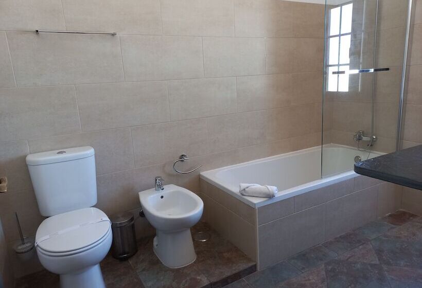 پانسیون Casa Dona Antonia   Monsaraz