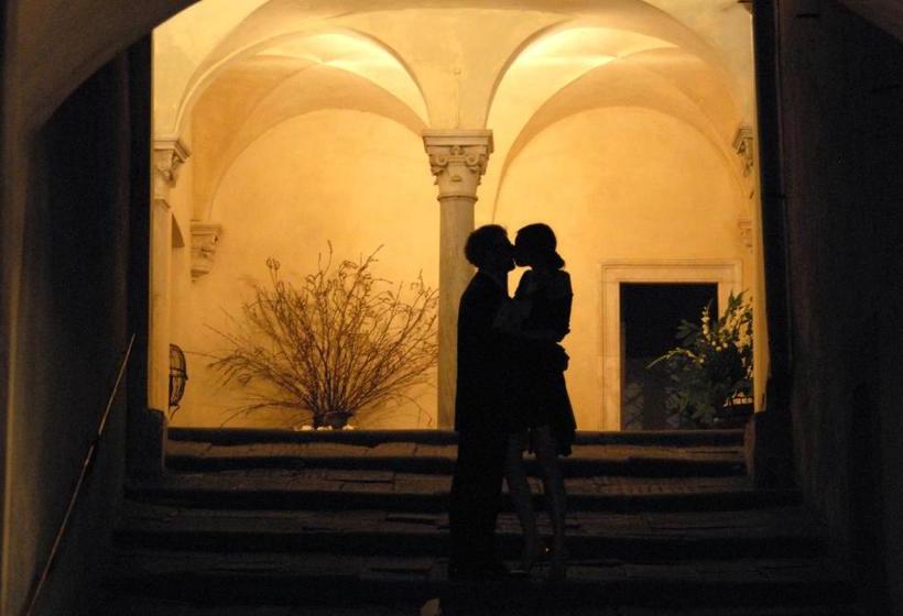 פנסיון Castello Malaspina Di Fosdinovo