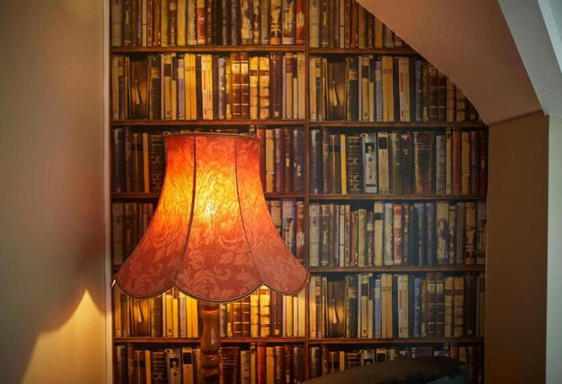 بنسيون Cullinan S Guesthouse