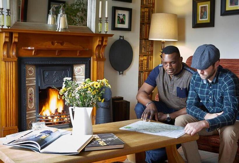 بنسيون Cullinan S Guesthouse