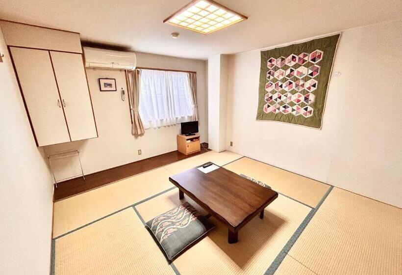 پانسیون Fujiyoshi