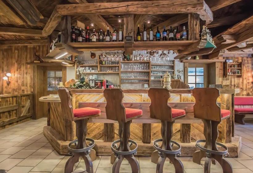 پانسیون Felsenstüberl