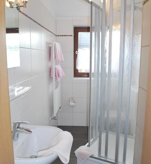 ペンション Gasthof Zur Linde