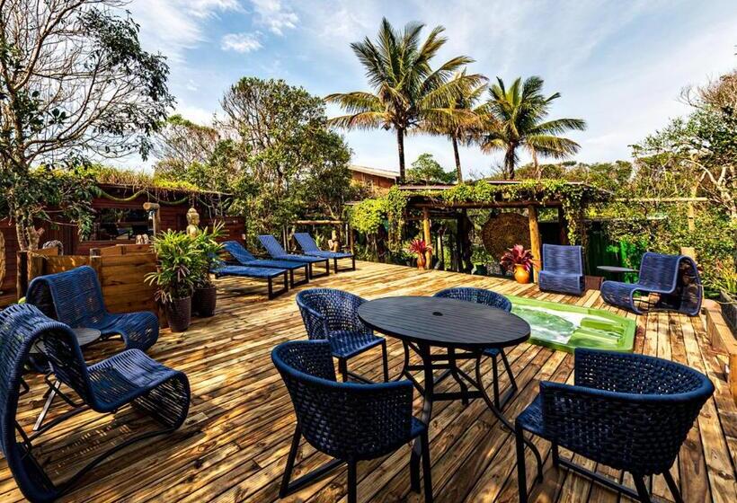 Пансион Grajagan Surf Resort