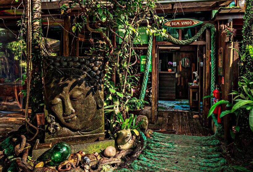 Пансион Grajagan Surf Resort