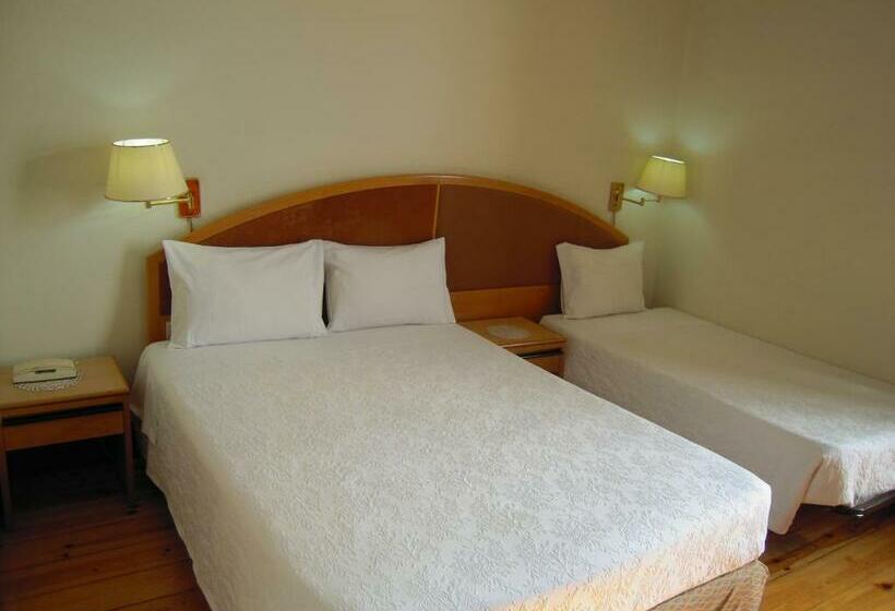 پانسیون Guesthouse Lusa Atenas