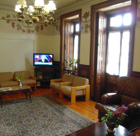 پانسیون Guesthouse Lusa Atenas