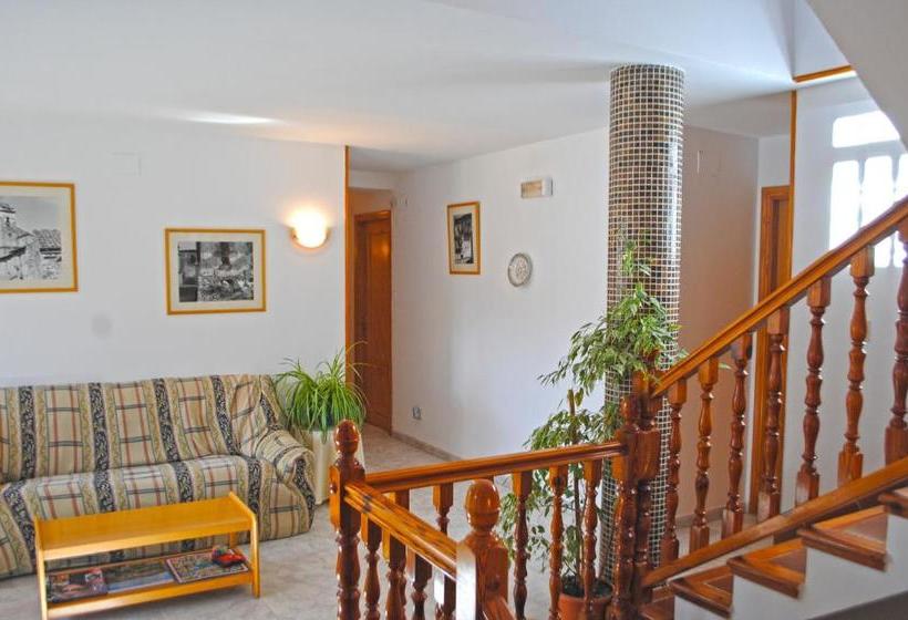 Пансион Apartamentos Vicenta