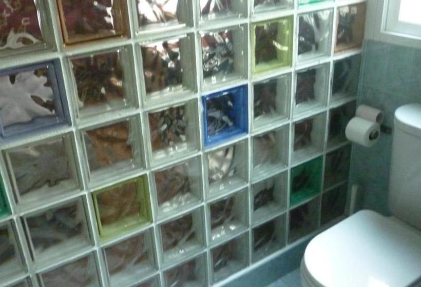 بنسيون Hostal Los Cerros