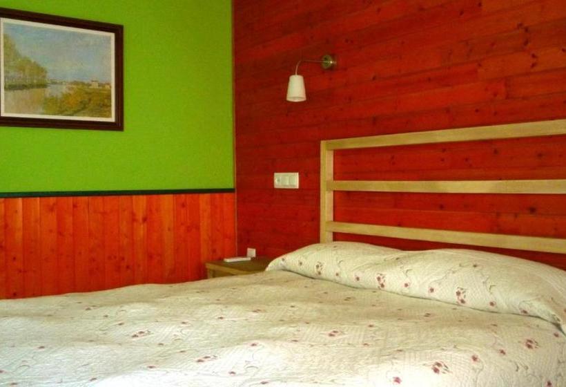 بنسيون Hostal Los Cerros